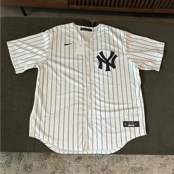 Nike Authentic Pinstripe New York Yankees Anthony Volpe #11 Jersey Men’s Sz XL